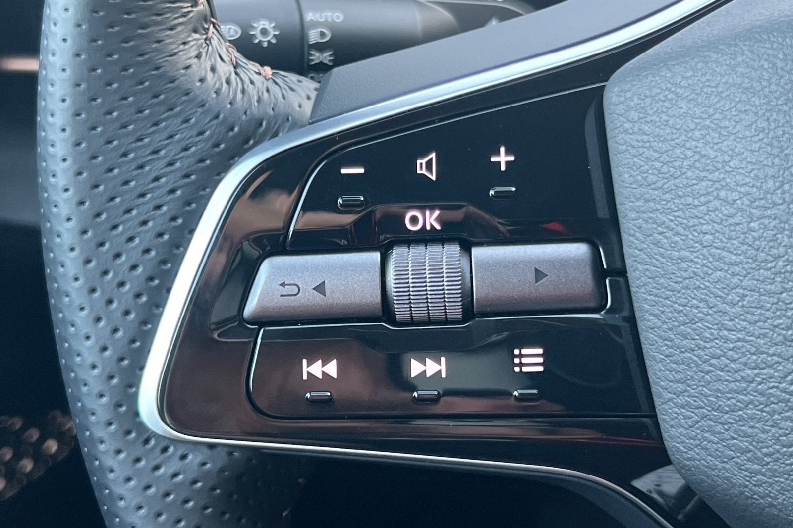 2025 Nissan Ariya ENGAGE e-4ORCE