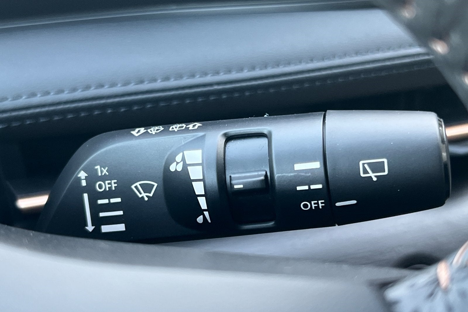 2025 Nissan Ariya ENGAGE e-4ORCE