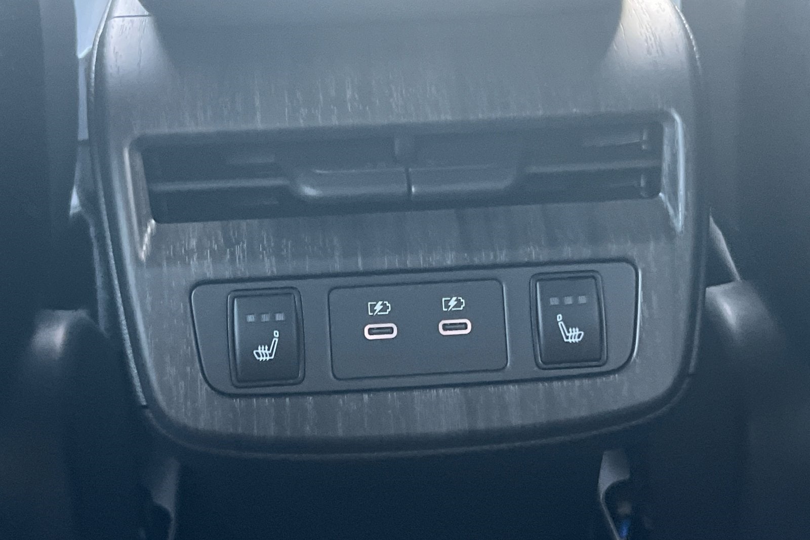 2025 Nissan Ariya ENGAGE e-4ORCE