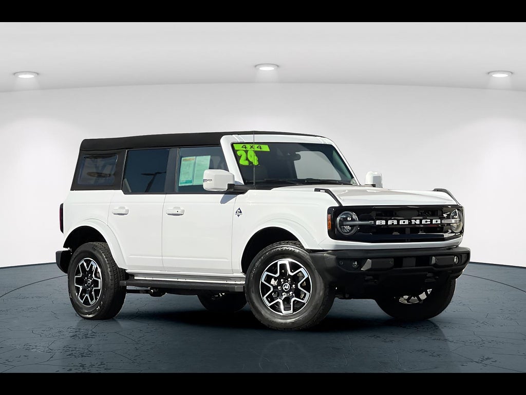 2024 Ford Bronco Outer Banks