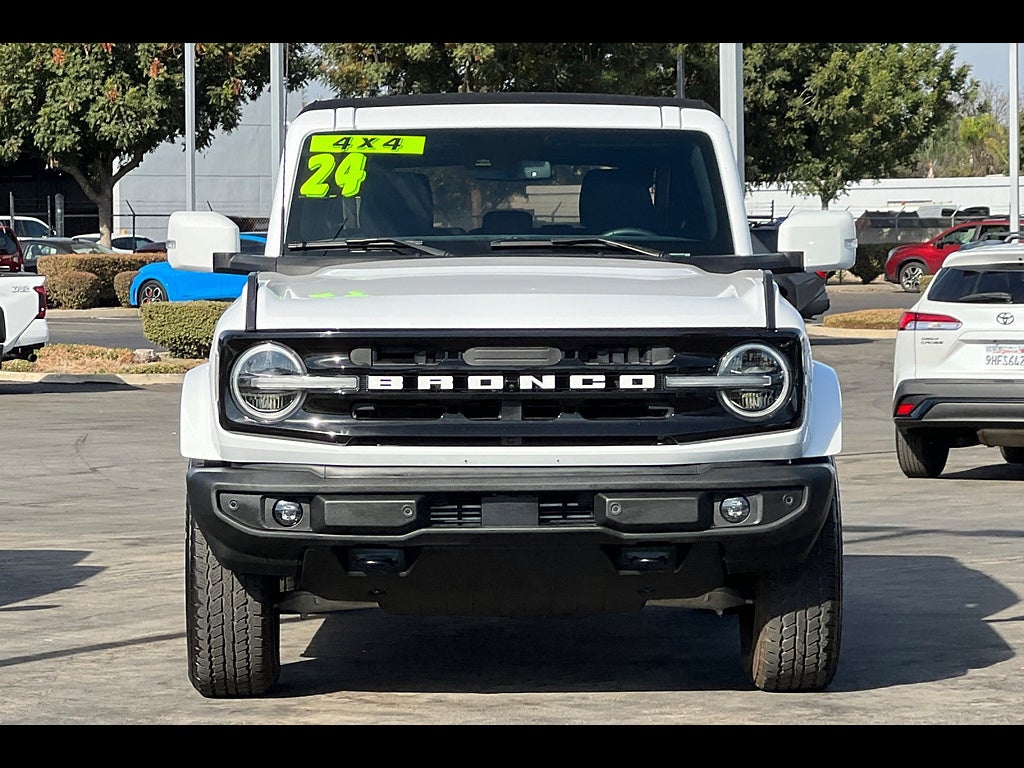 2024 Ford Bronco Outer Banks