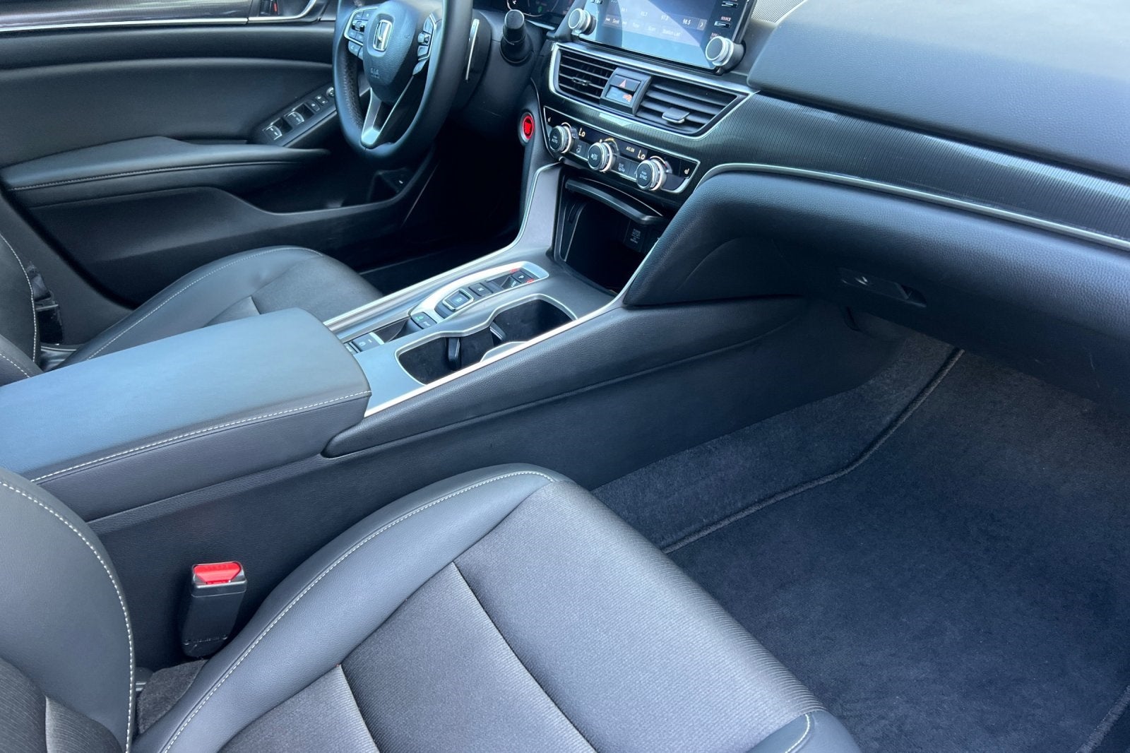 2022 Honda Accord Sport 2.0T