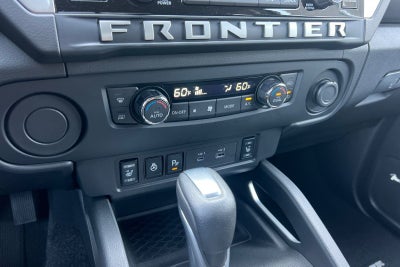 2025 Nissan Frontier SV