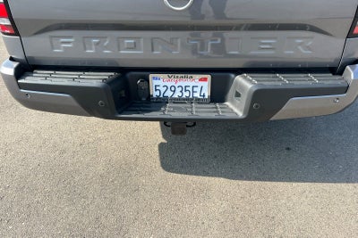 2025 Nissan Frontier SV