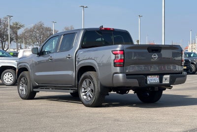 2025 Nissan Frontier SV