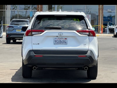 2023 Toyota RAV4 LE