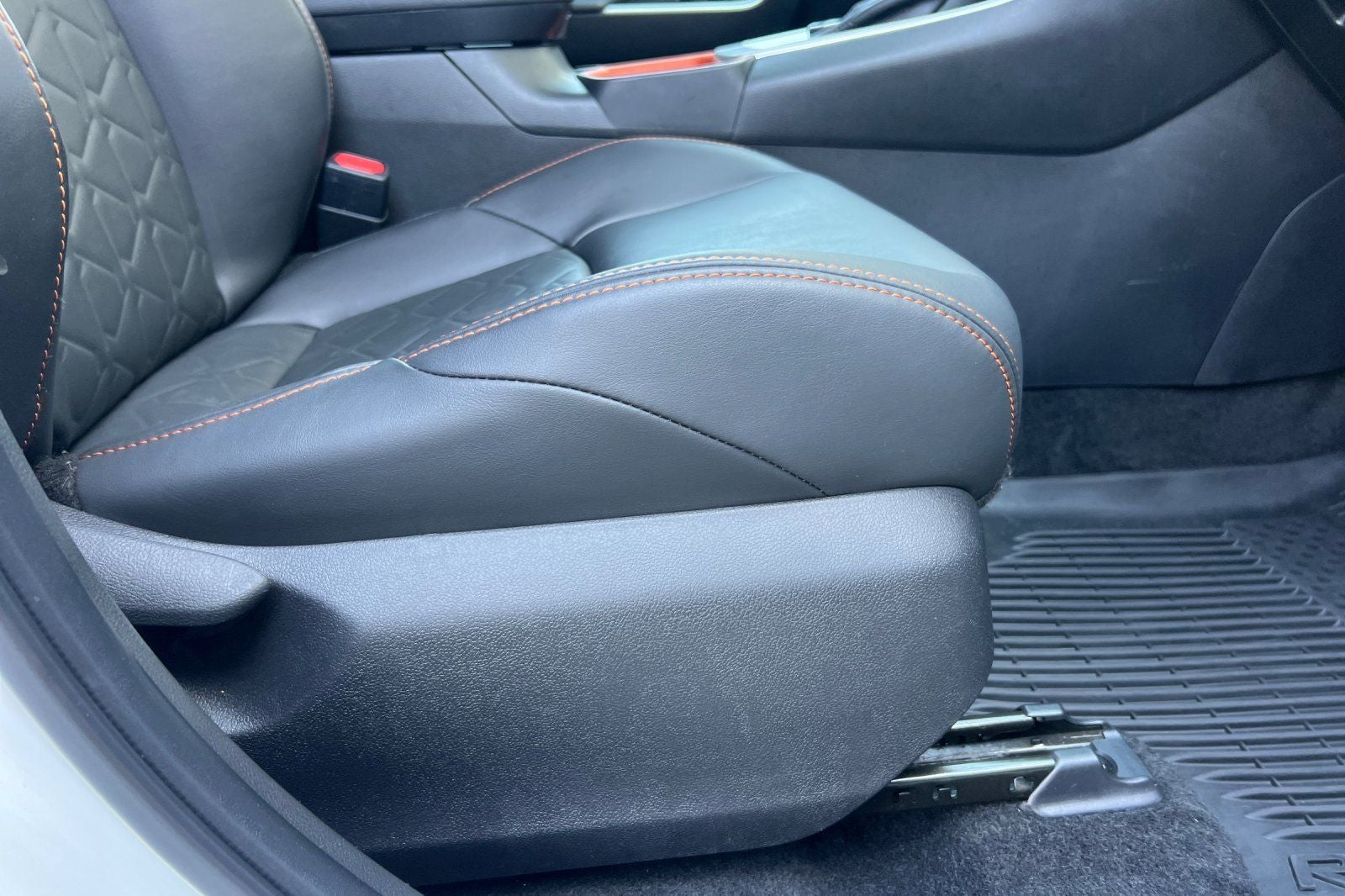 2023 Toyota RAV4 Adventure