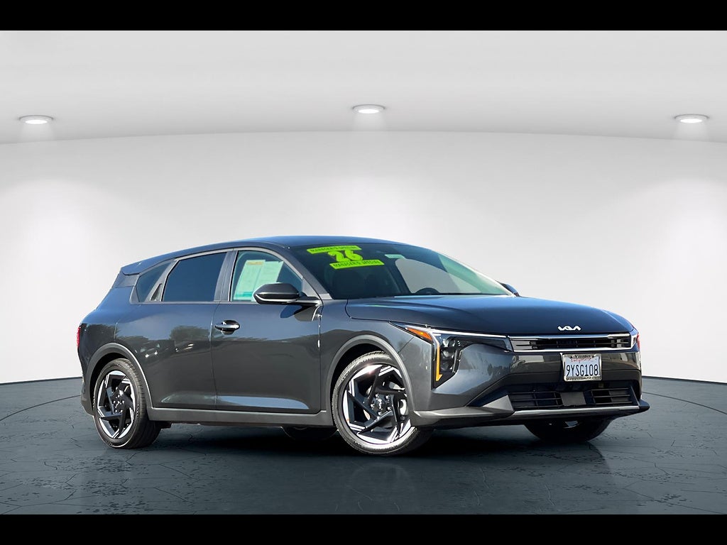 2026 Kia K4 Hatchback EX