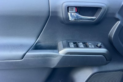 2023 Toyota Tacoma 4WD TRD Off-Road