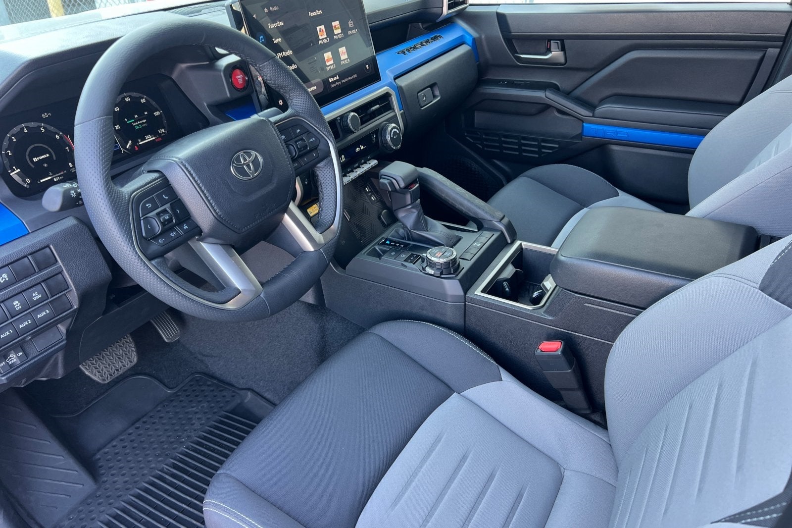 2025 Toyota Tacoma TRD Off-Road