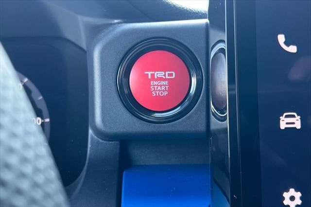 2025 Toyota Tacoma TRD Off-Road