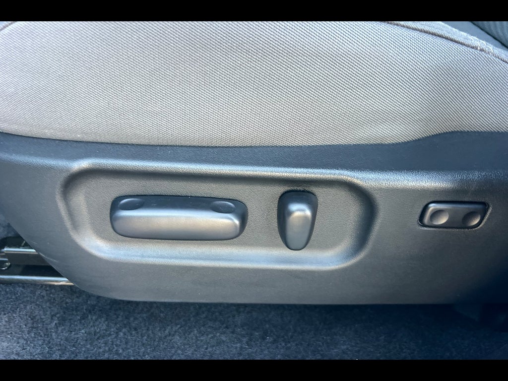 2023 Toyota Tacoma 4WD SR5 V6