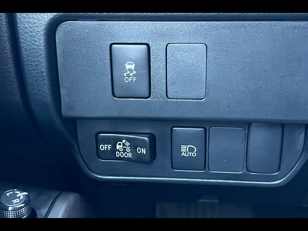 2023 Toyota Tacoma 4WD SR5 V6