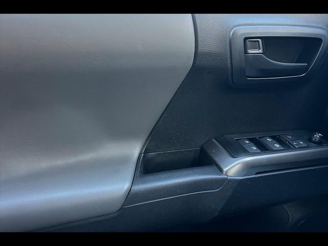 2023 Toyota Tacoma 4WD SR5 V6