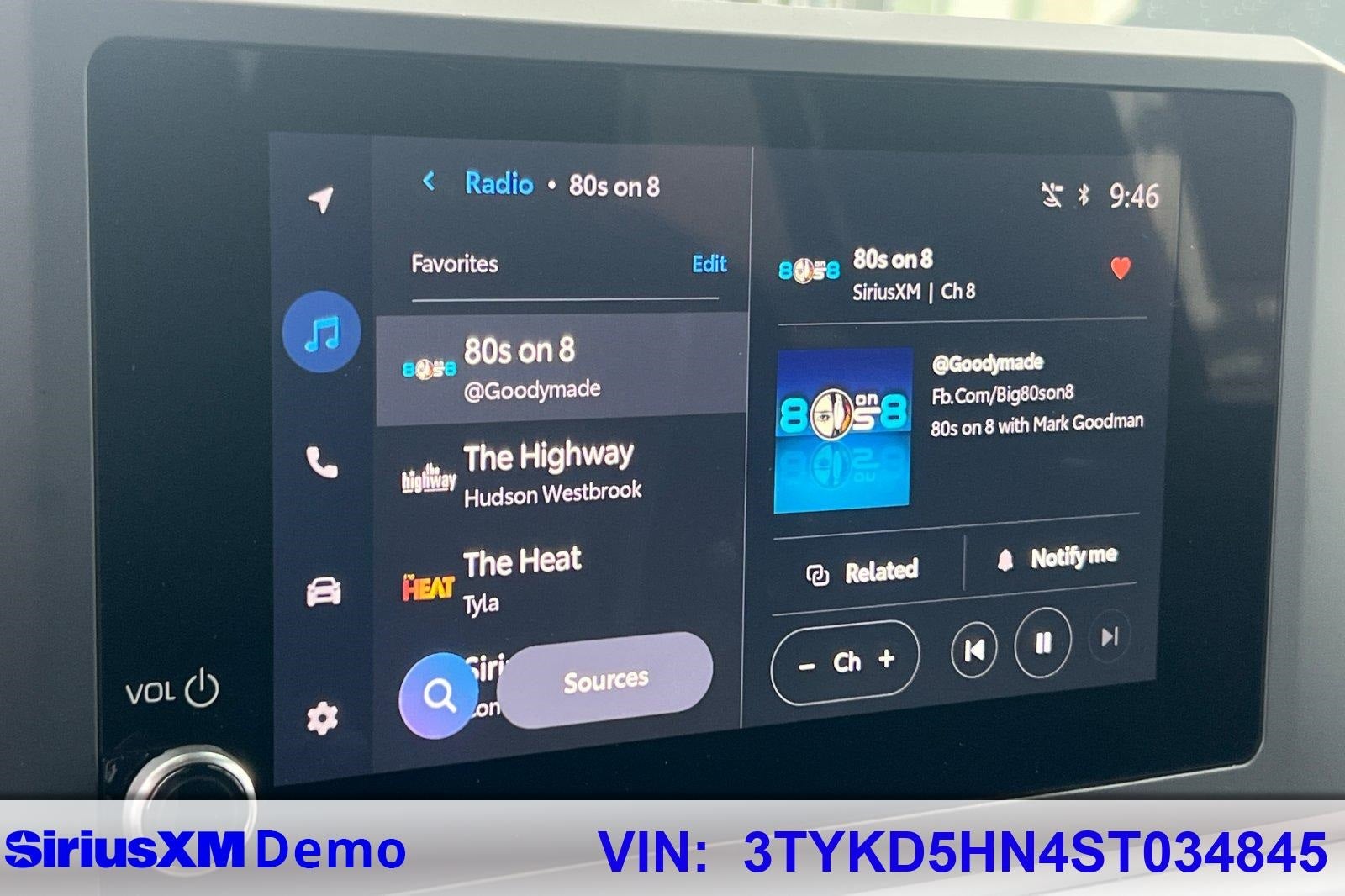 2025 Toyota Tacoma SR