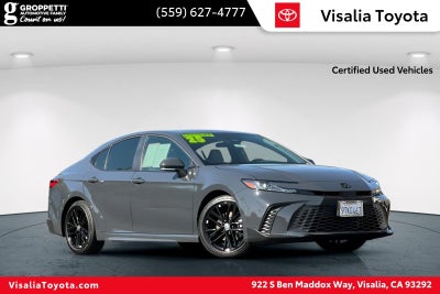 2025 Toyota Camry SE
