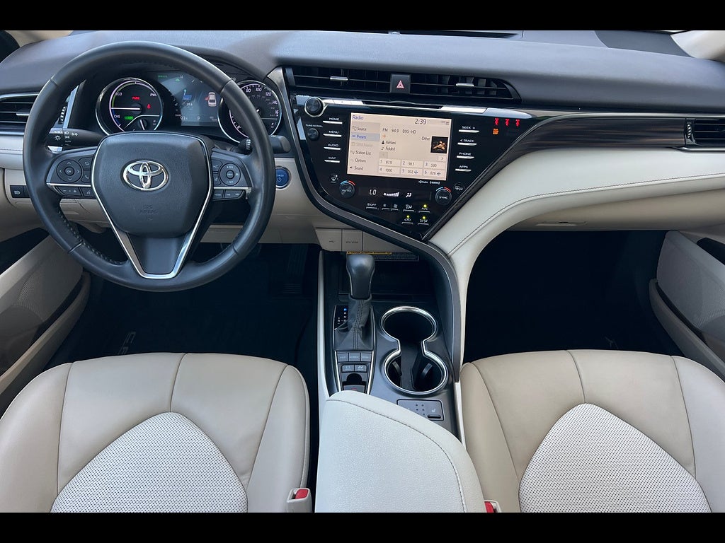 2020 Toyota Camry XLE