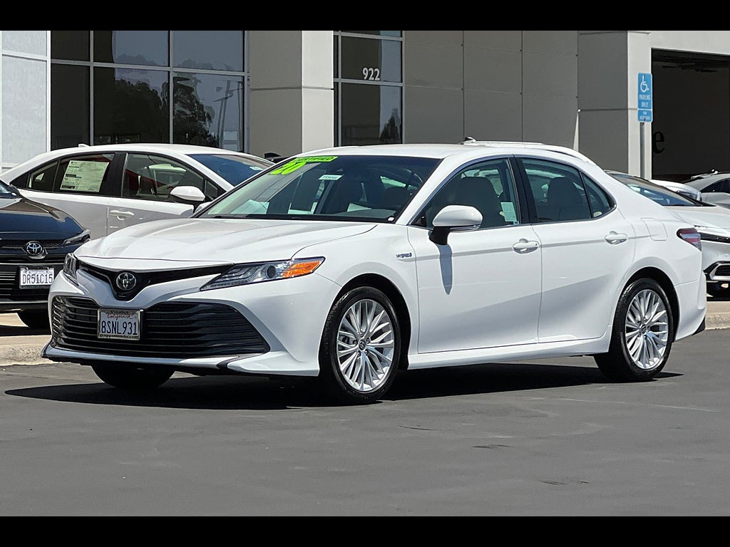 2020 Toyota Camry XLE