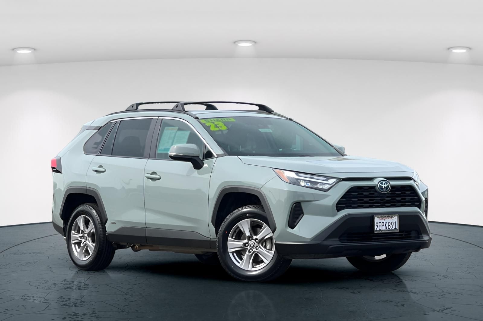 2023 Toyota RAV4 Hybrid XLE