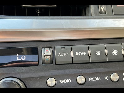 2020 Lexus ES Base