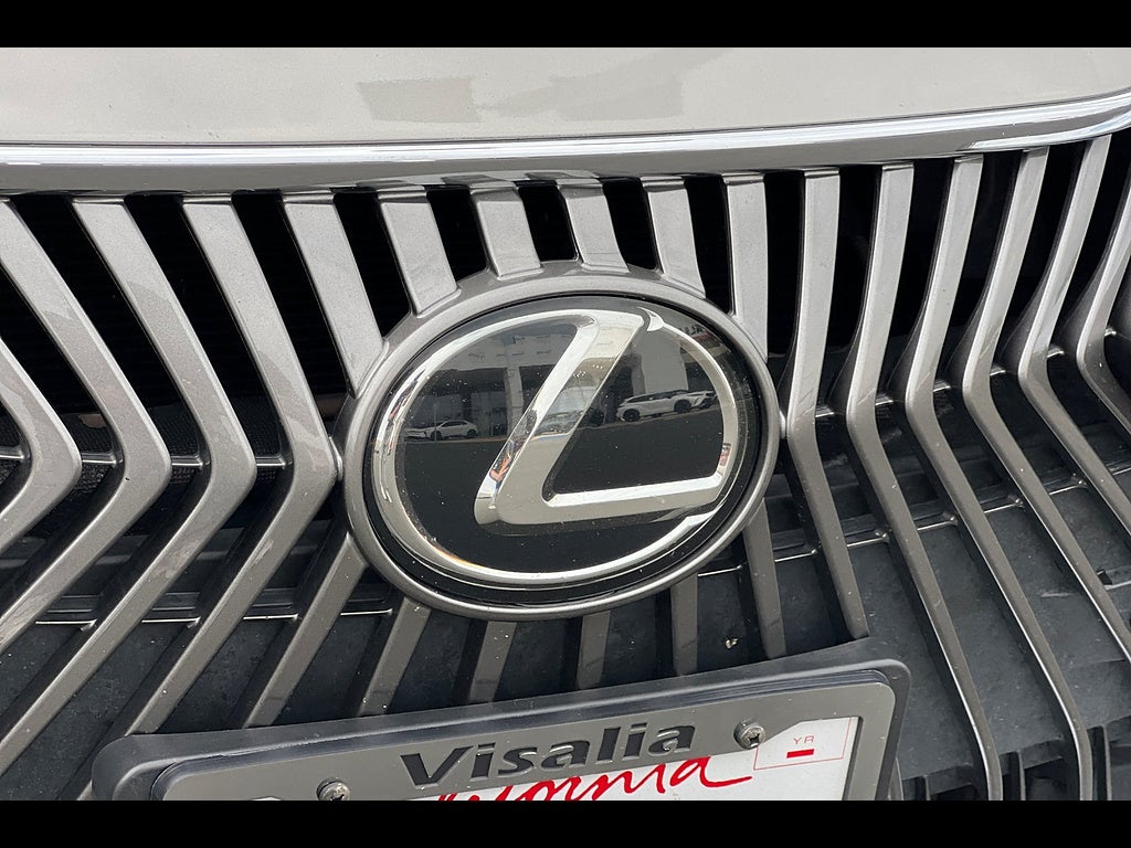 2020 Lexus ES Base
