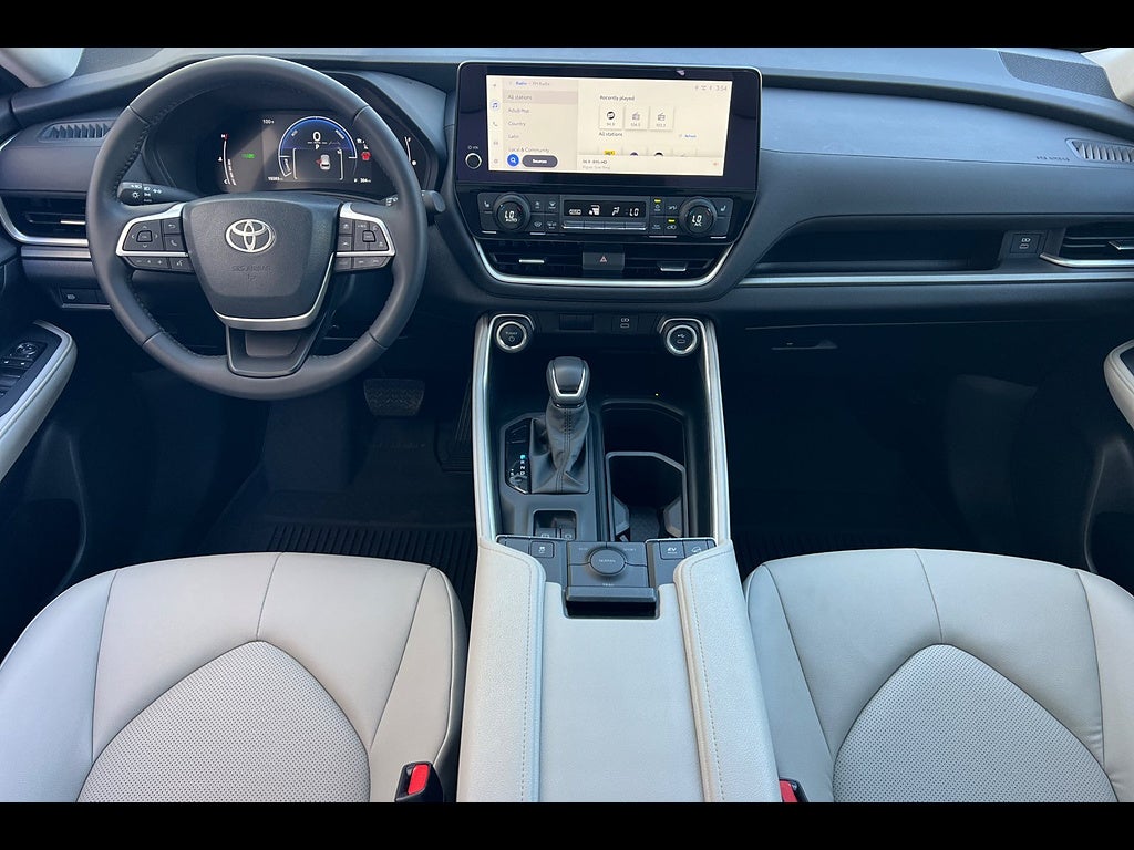 2025 Toyota Grand Highlander XLE