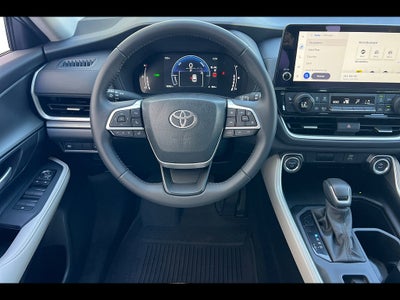 2025 Toyota Grand Highlander XLE