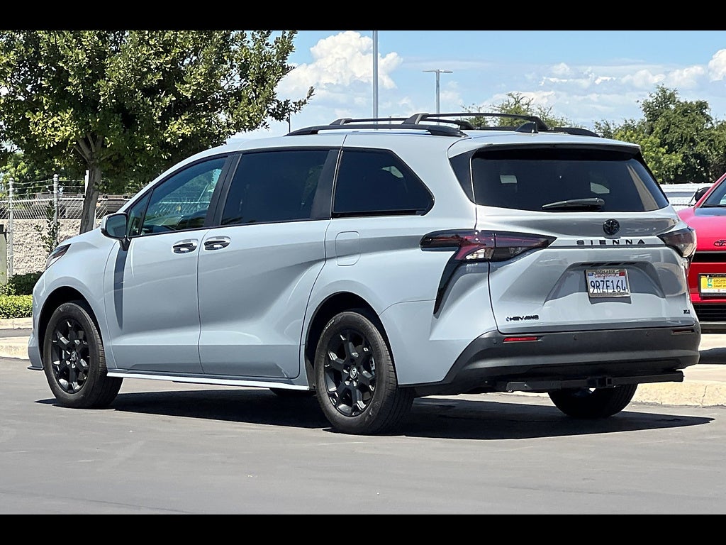 2025 Toyota Sienna XSE 7-Passenger