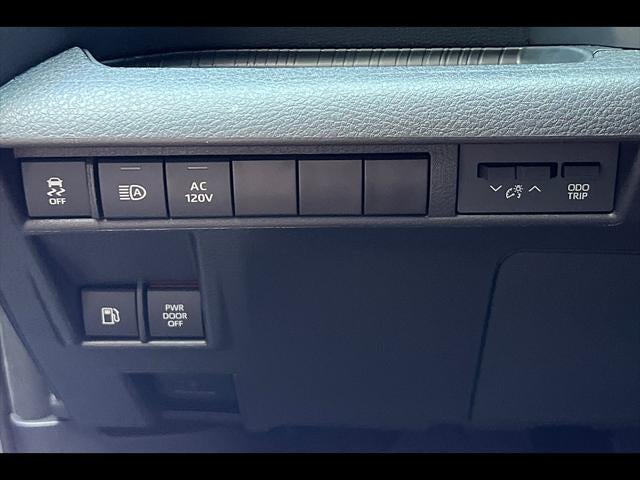 2025 Toyota Sienna XSE 7-Passenger