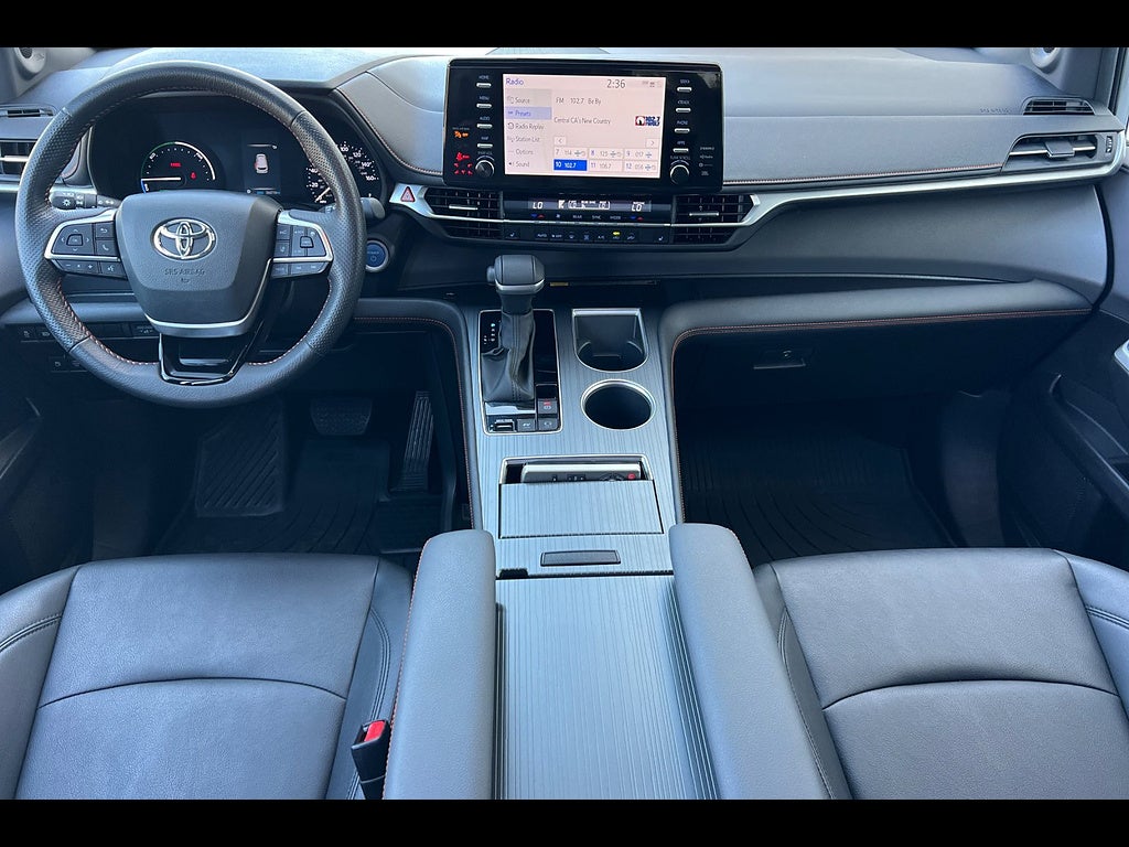 2023 Toyota Sienna XSE 7-Passenger