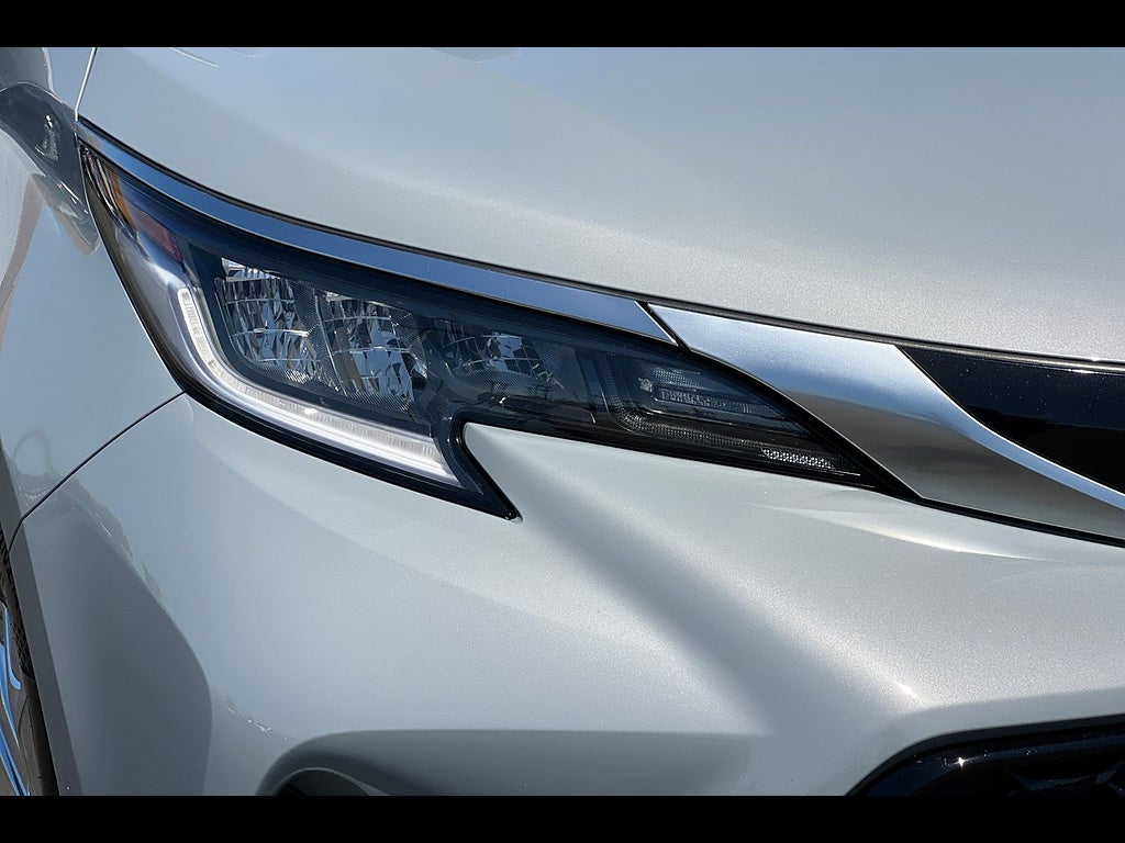 2023 Toyota Sienna XSE 7-Passenger
