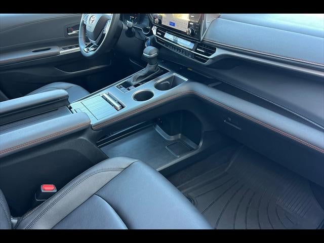 2023 Toyota Sienna XSE 7-Passenger