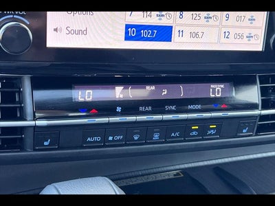2023 Toyota Sienna XSE 7-Passenger