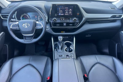 2023 Toyota Highlander Hybrid XLE