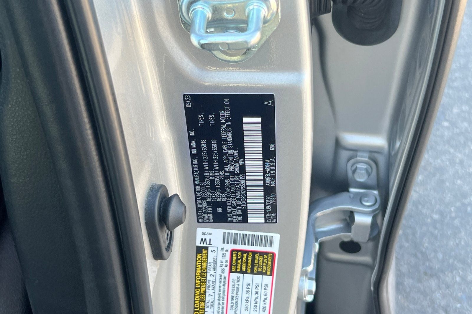 2023 Toyota Highlander Hybrid XLE