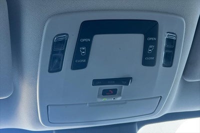 2023 Toyota Sienna LE 8 Passenger