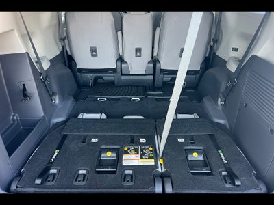 2023 Toyota Sienna LE 8-Passenger