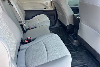 2023 Toyota Sienna LE 8-Passenger