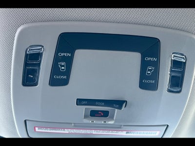 2023 Toyota Sienna LE 8-Passenger