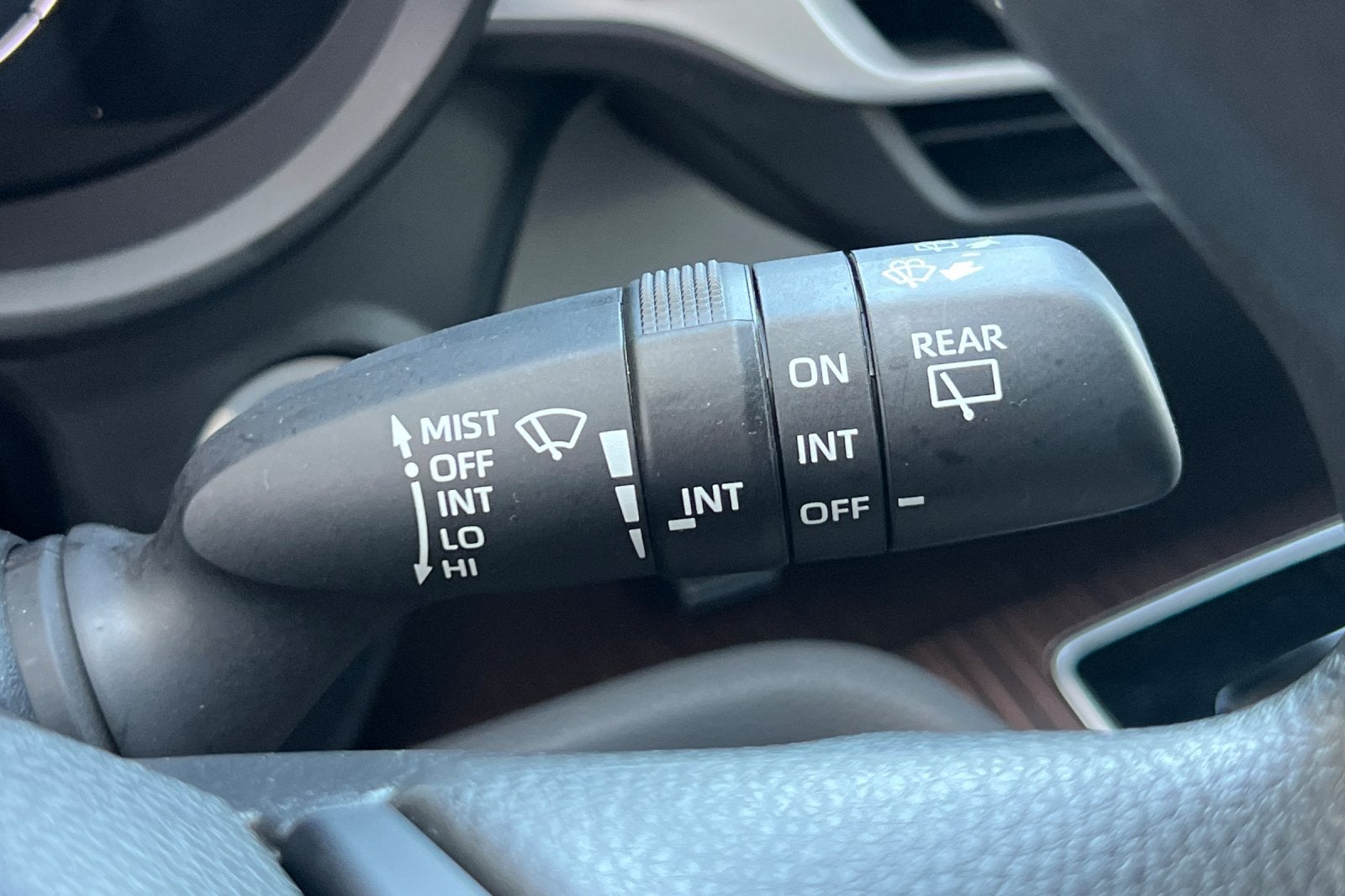 2023 Toyota Sienna LE 8-Passenger
