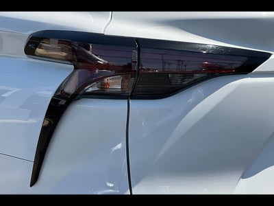 2023 Toyota Sienna LE 8-Passenger