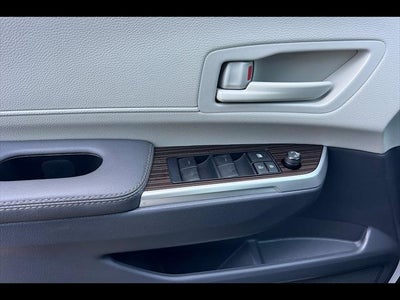2023 Toyota Sienna LE 8-Passenger
