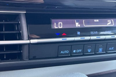 2023 Toyota Sienna LE 8-Passenger
