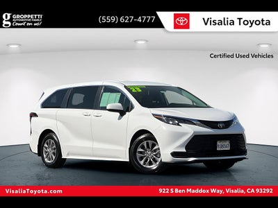 2023 Toyota Sienna LE 8-Passenger