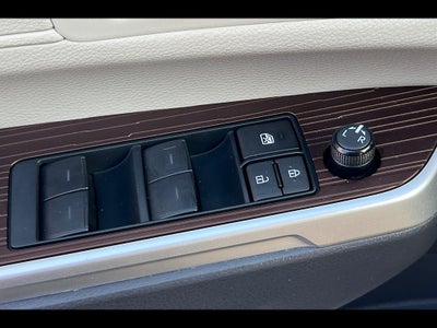 2023 Toyota Sienna LE 8-Passenger