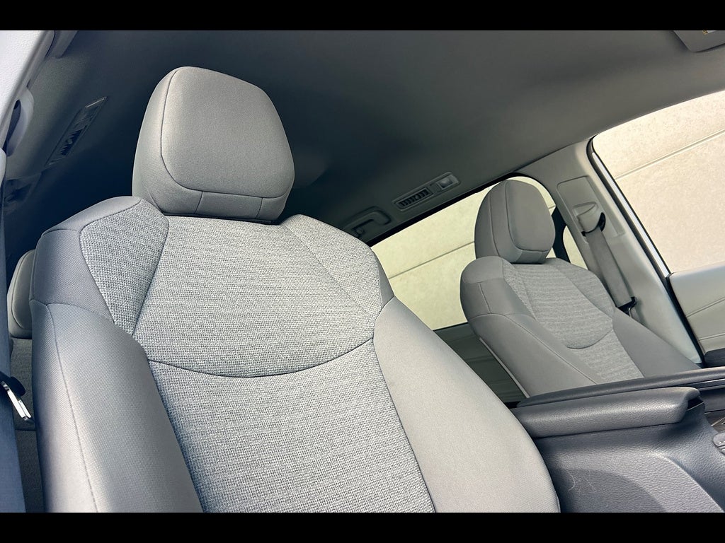 2023 Toyota Sienna LE 8-Passenger