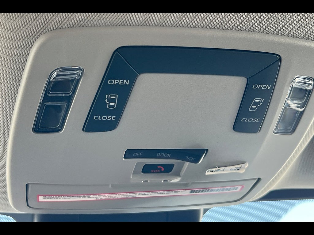 2023 Toyota Sienna LE 8-Passenger