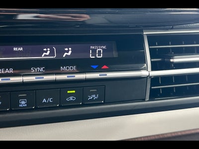 2023 Toyota Sienna LE 8-Passenger
