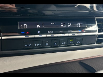 2023 Toyota Sienna LE 8-Passenger