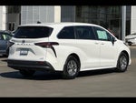2023 Toyota Sienna LE 8-Passenger